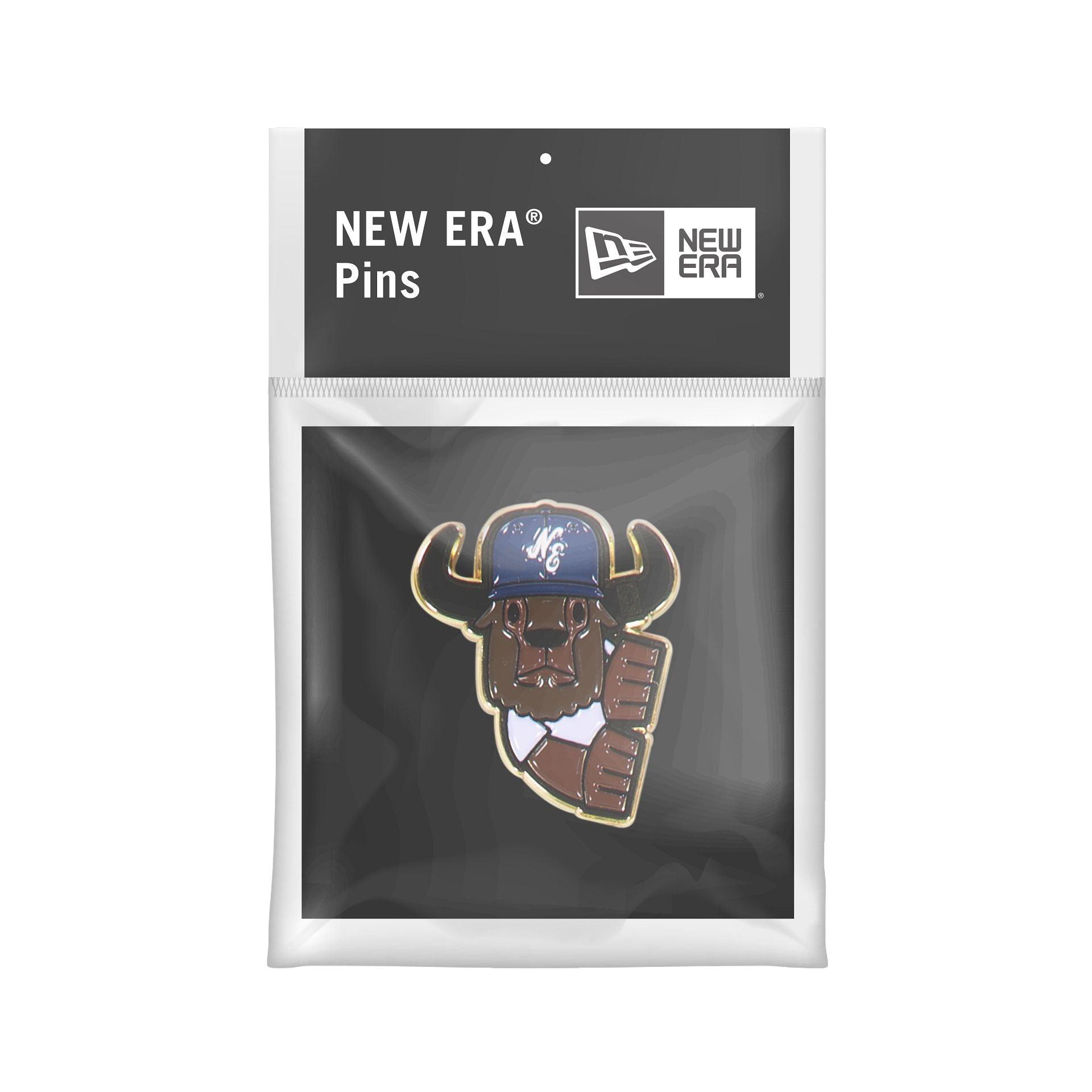 New Era Cap Pennant Pin Male Product Image