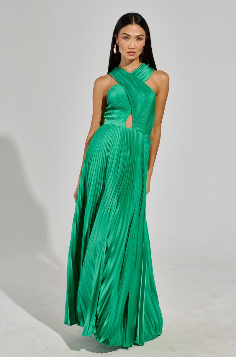 ALWAYS THE GUEST PLEATED MAXI DRESS IN KELLY GREEN Product Image