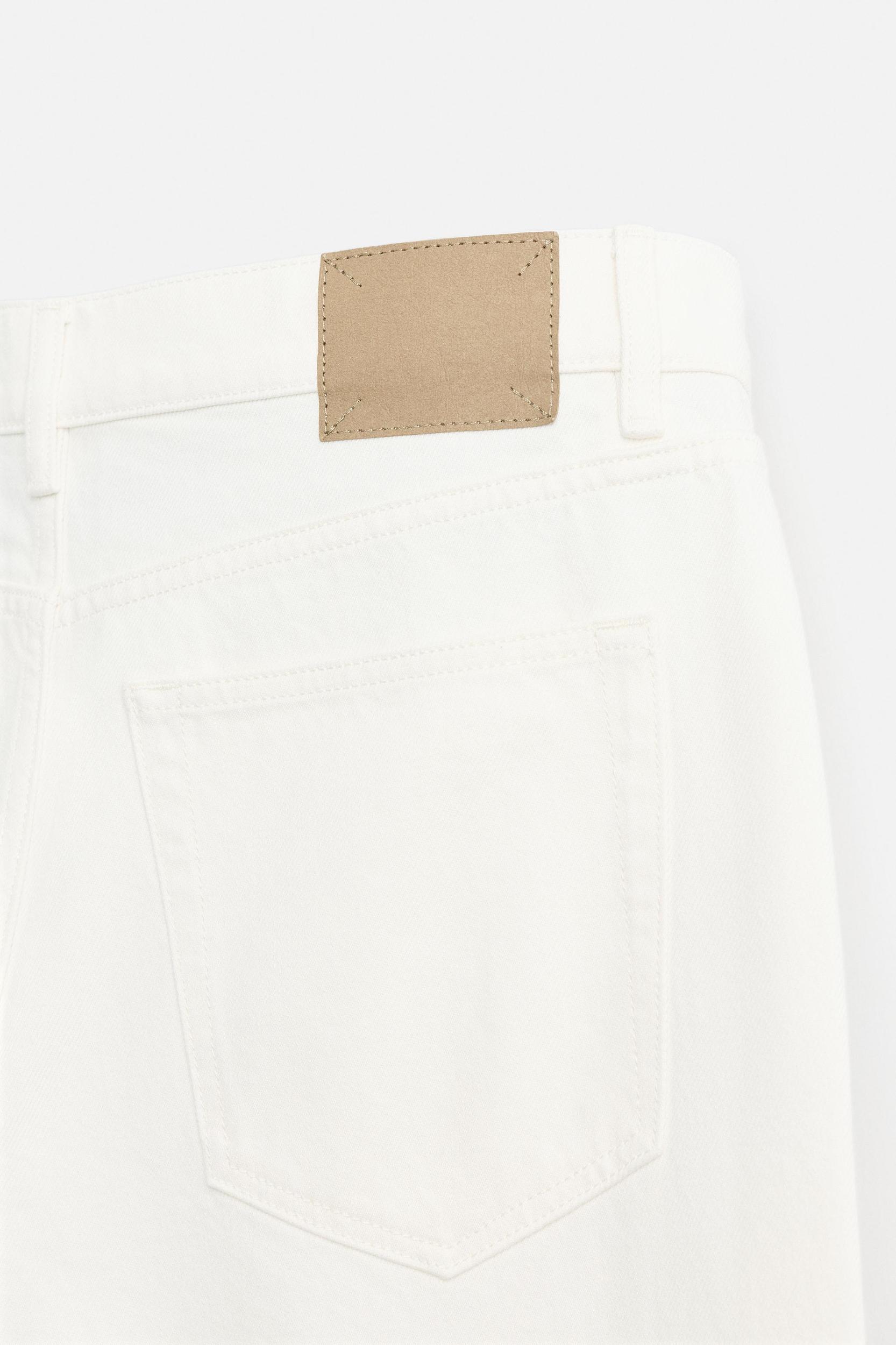 STRAIGHT ANKLE FIT JEANS Product Image