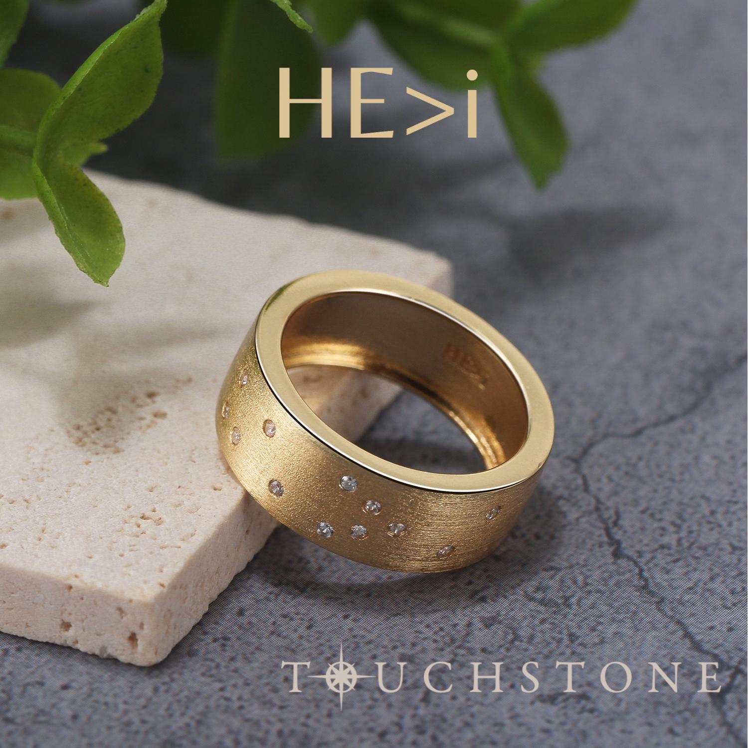 Touchstone HE>i Band Ring Brushed Gold Product Image