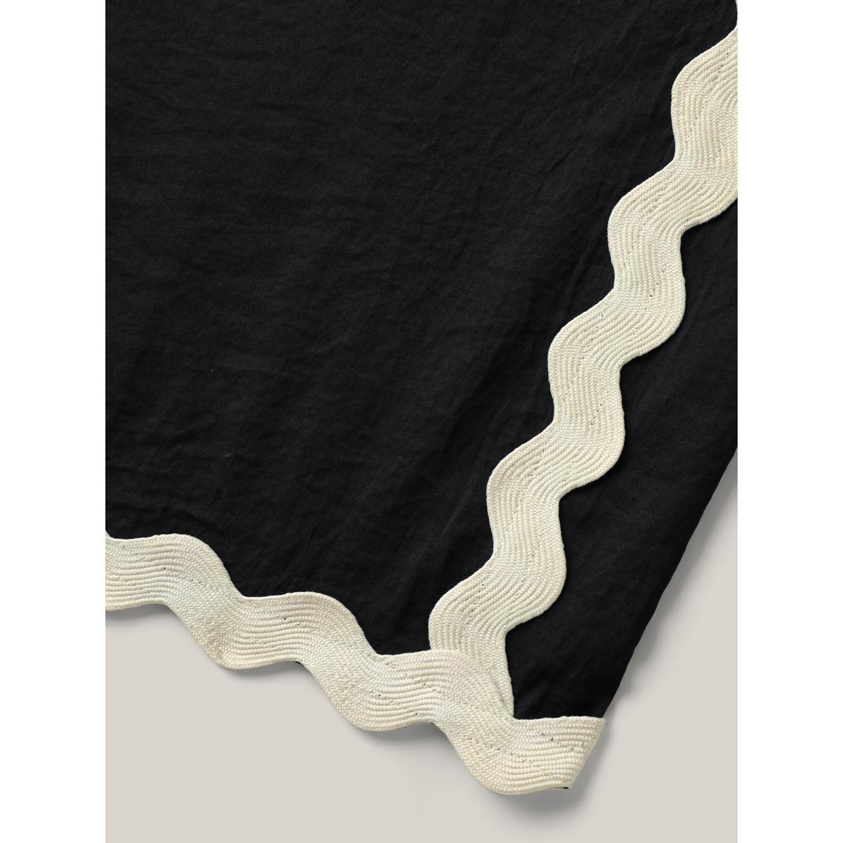 Plus Size Color Contrast Detail Wide-Leg Pants Women Black Casual Wide Leg Mid Rise Everyday-Casual Pants BloomChic 26/4X Product Image