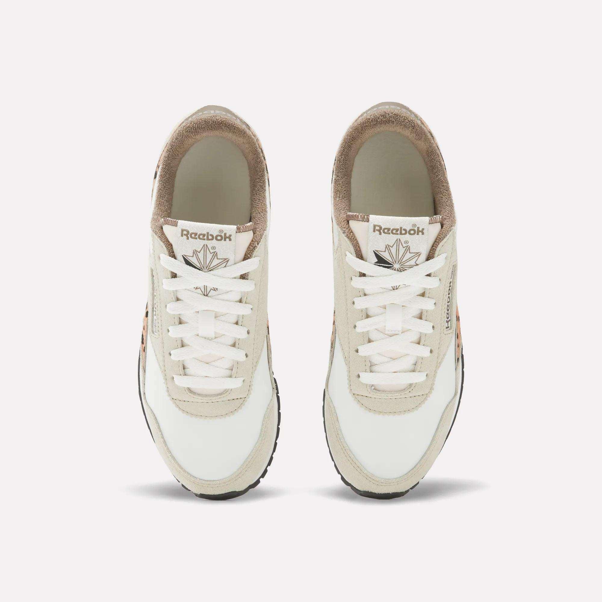 Women's Classic AZ Shoes Female Product Image