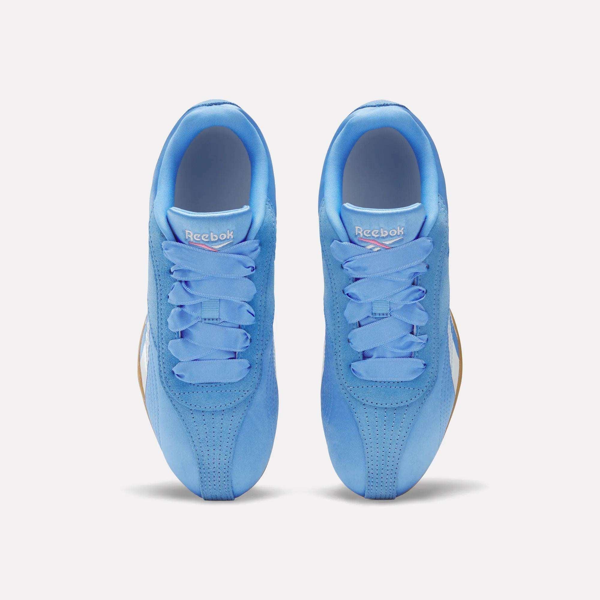 Women's Ultra Lo Shoes Product Image