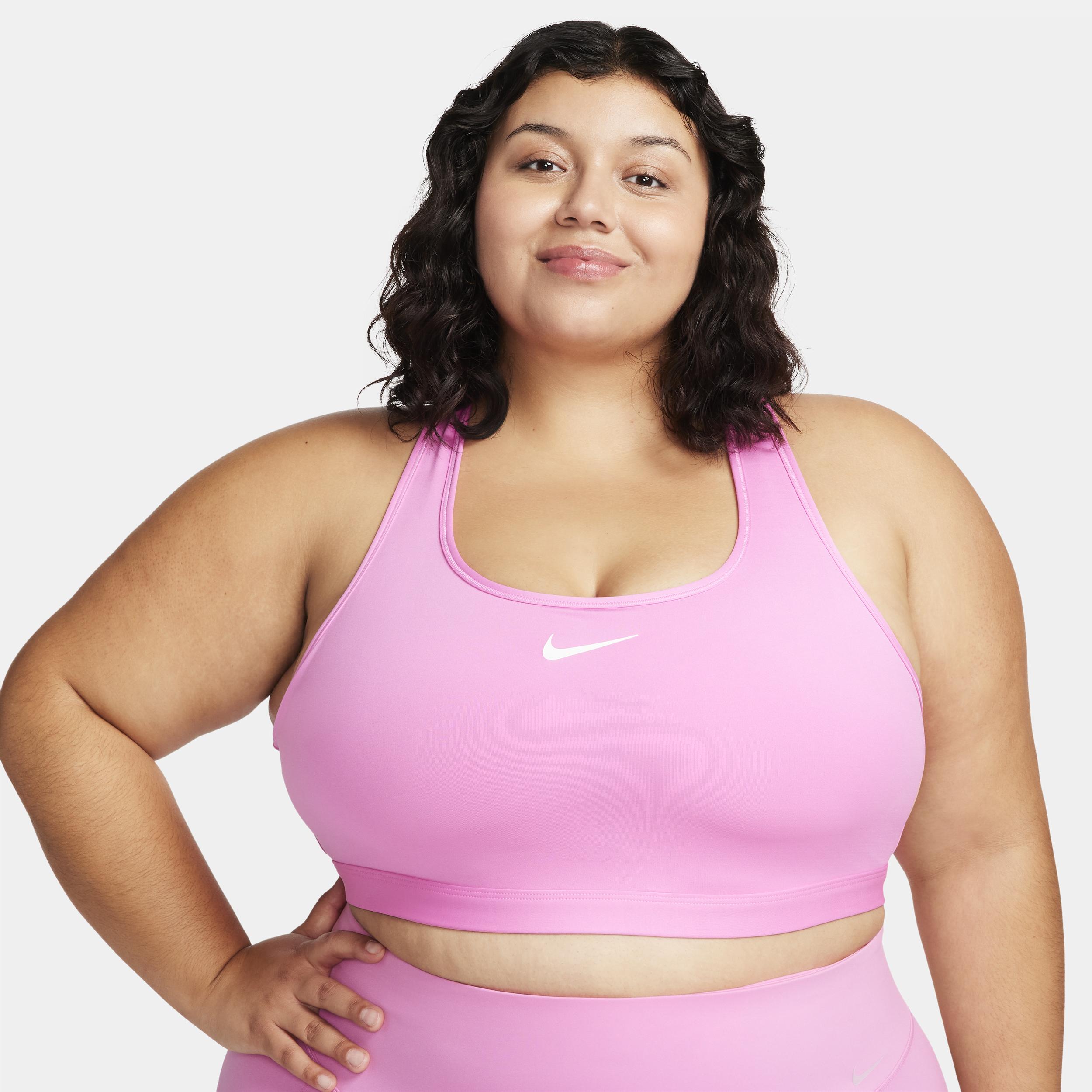 Nike Women's Swoosh Medium Support Padded Sports Bra (Plus Size) Product Image