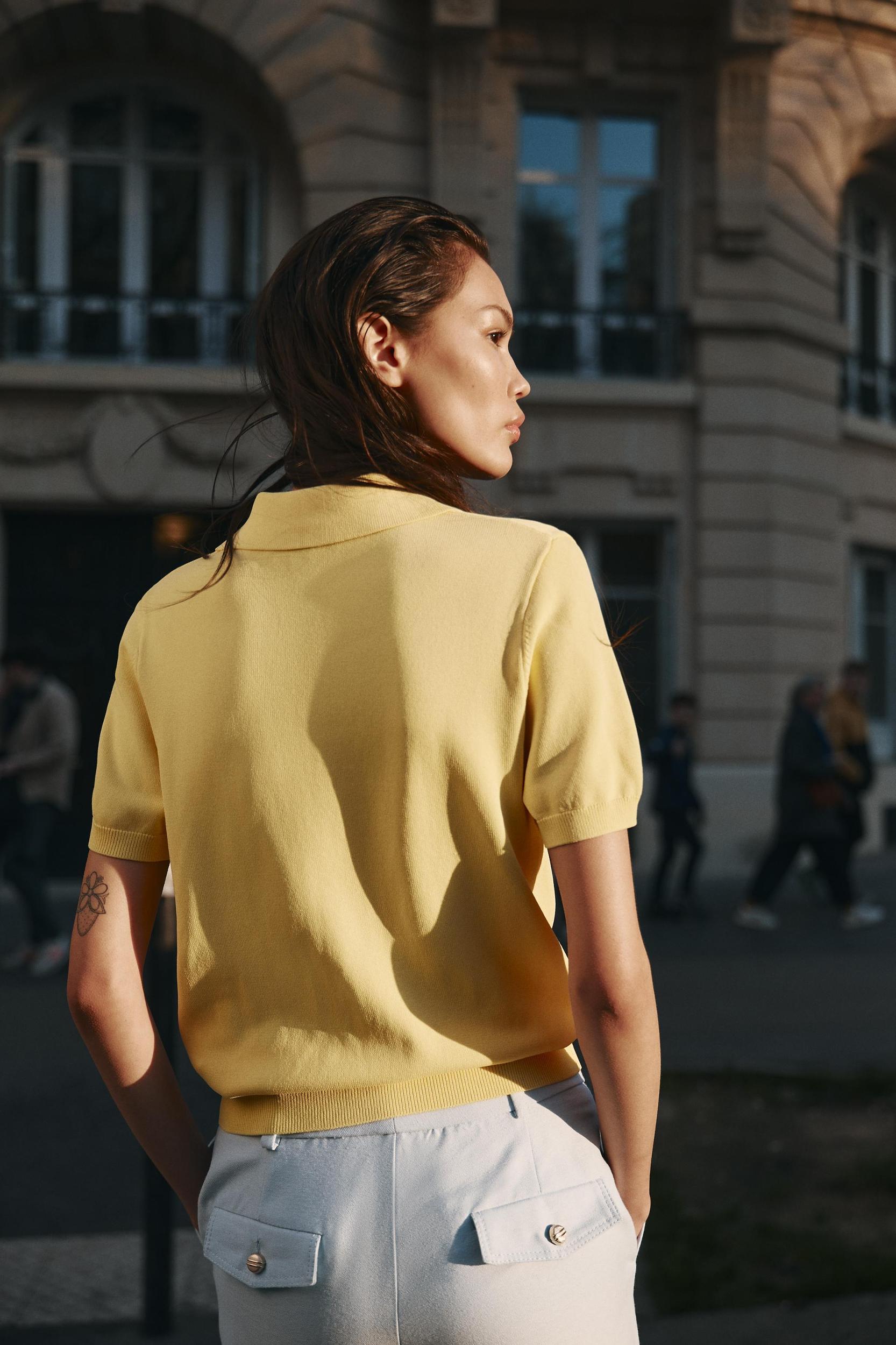 SHORT SLEEVE KNIT POLO TOP Product Image