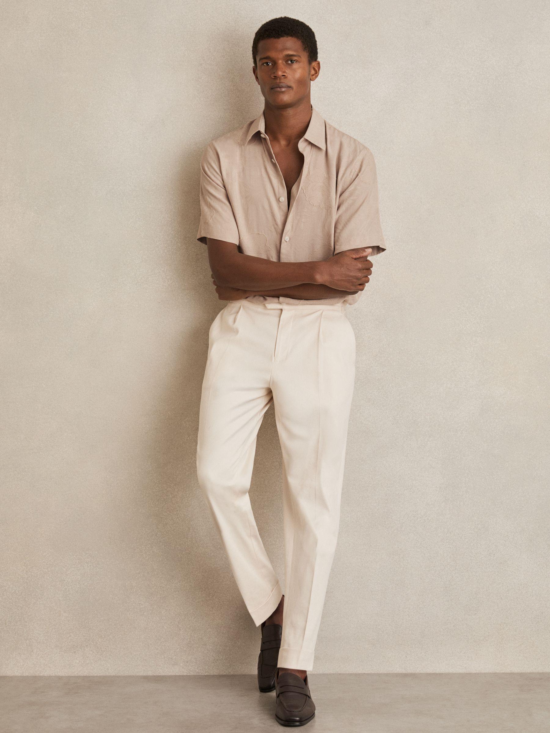 Floral-Jacquard Short-Sleeve Shirt in Oatmeal Product Image