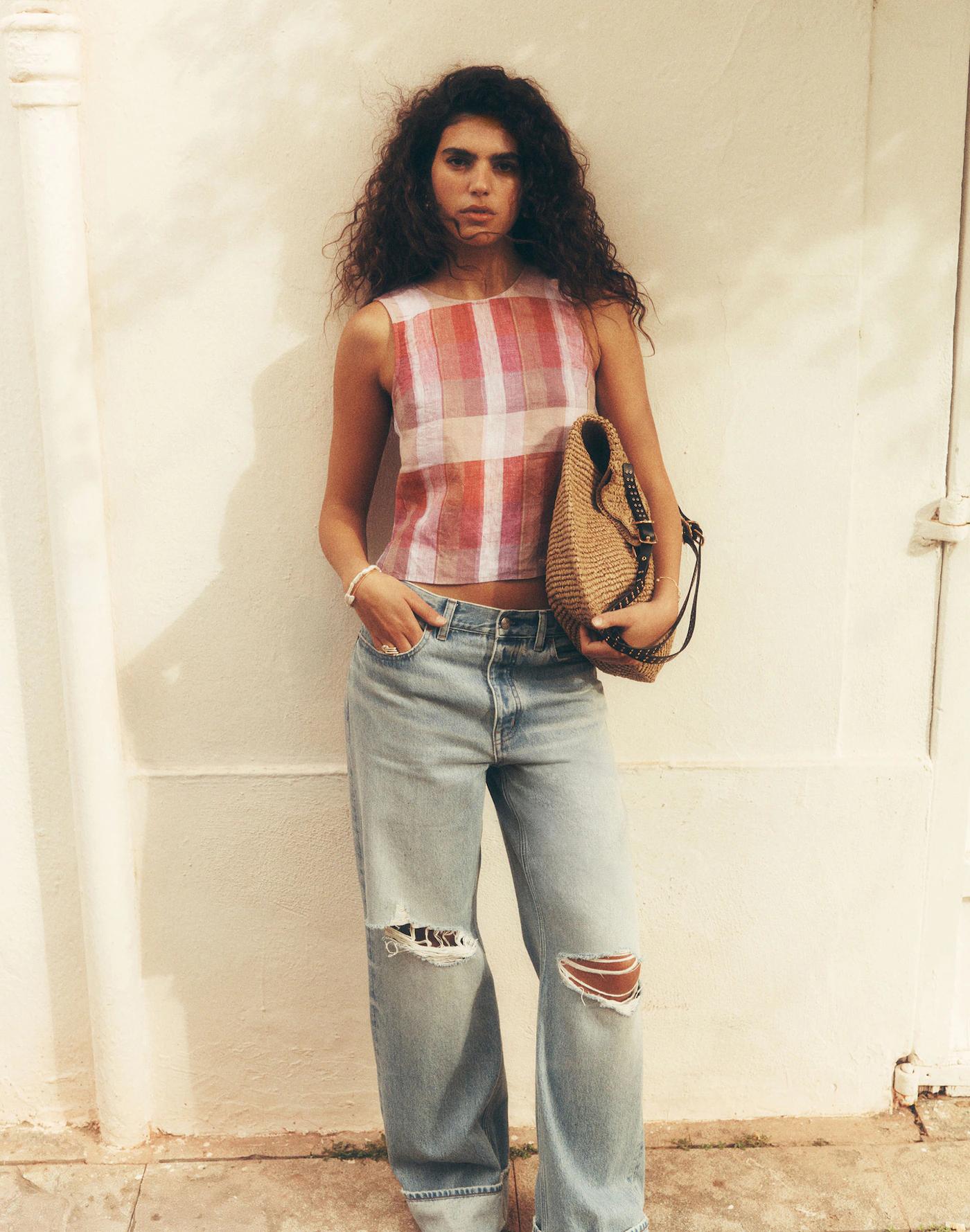 Petite Low-Slung Baggy Jeans Product Image