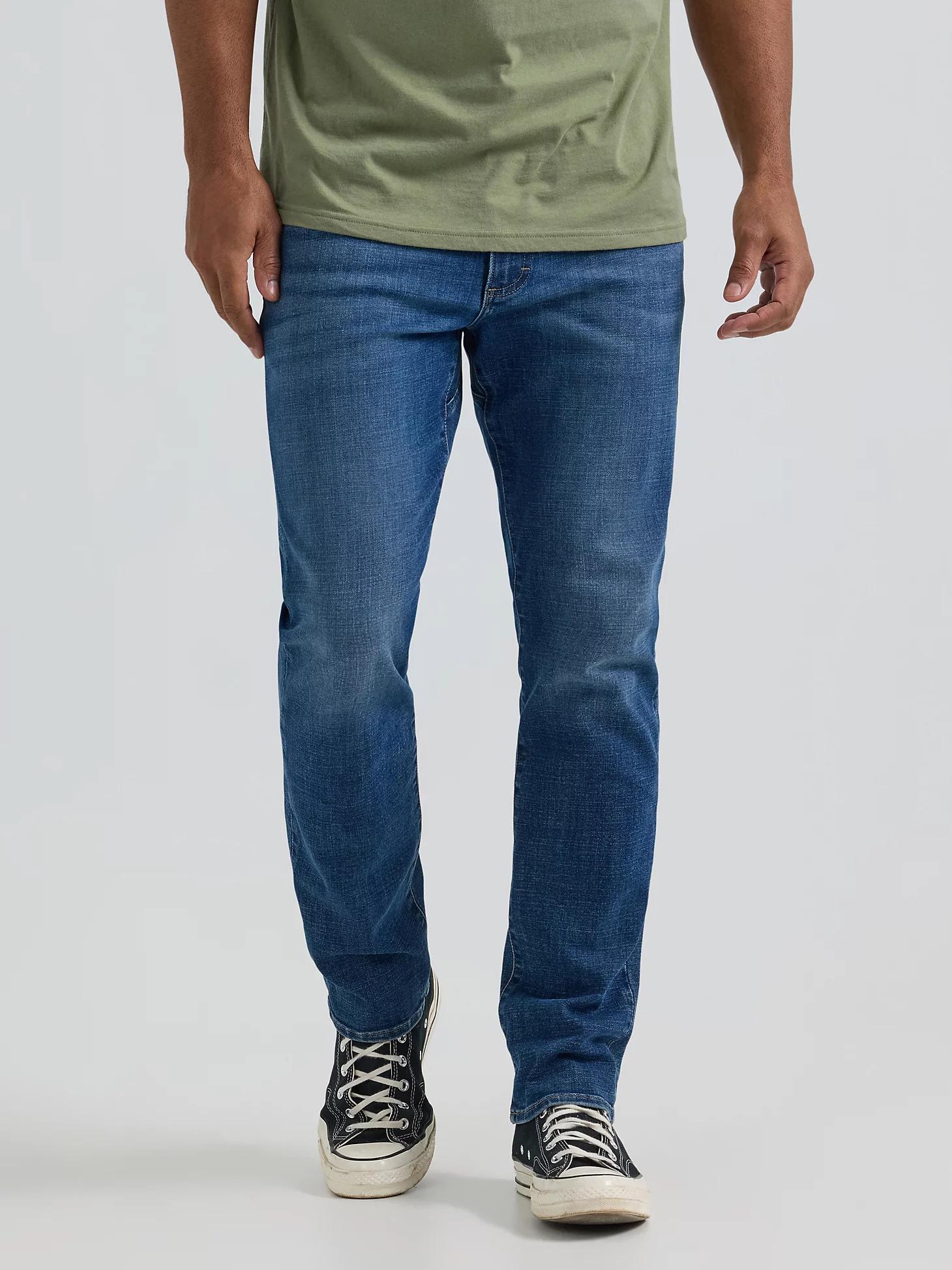 Men's Extreme Motion Regular Taper Jean | Men's Jeans | Lee® Product Image