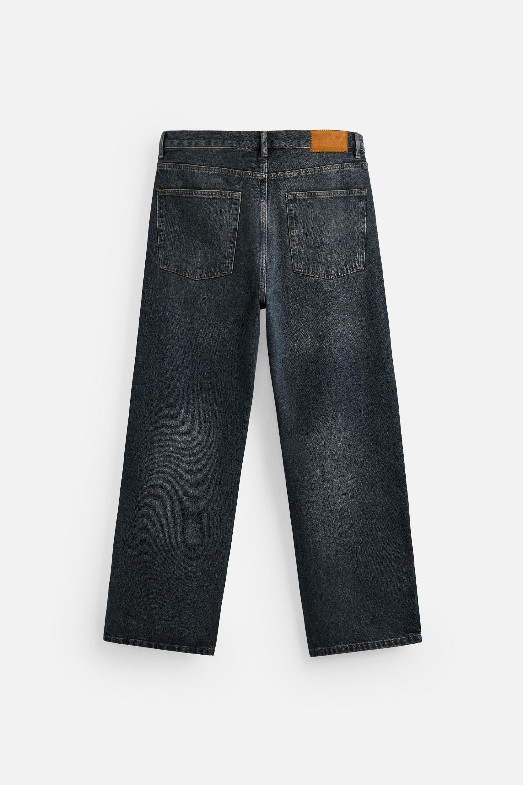 STRAIGHT FIT RELAXED JEANS Product Image