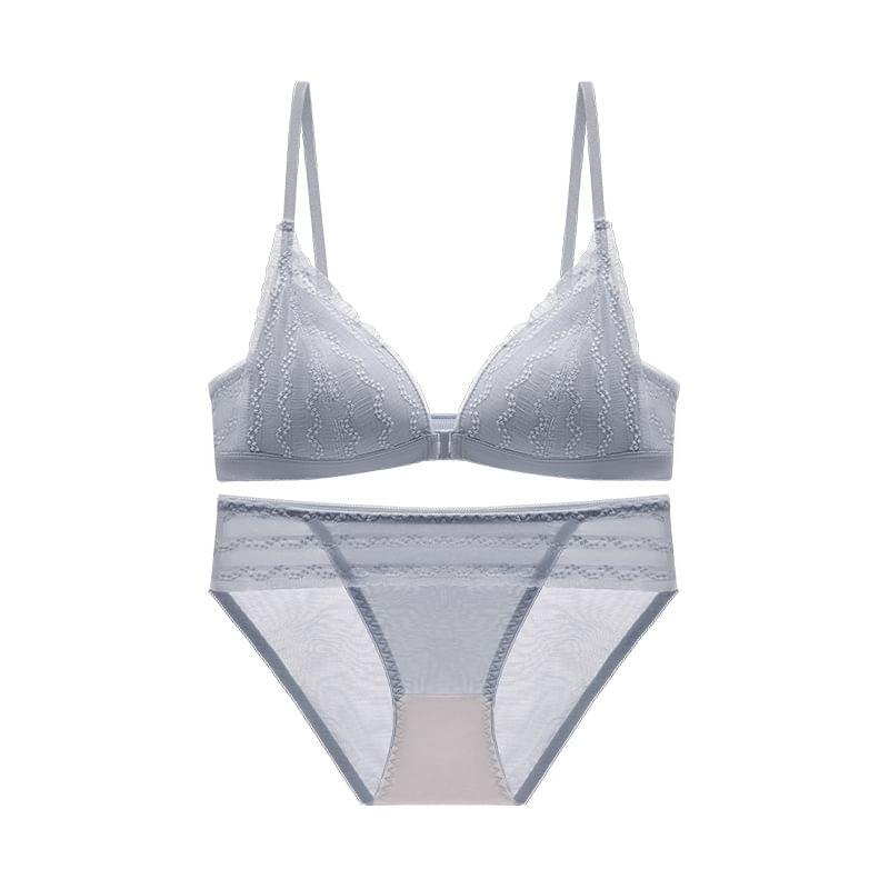 Striped Lace Trim Front-Closure Bra / Plain Bikini Panties / Set Product Image