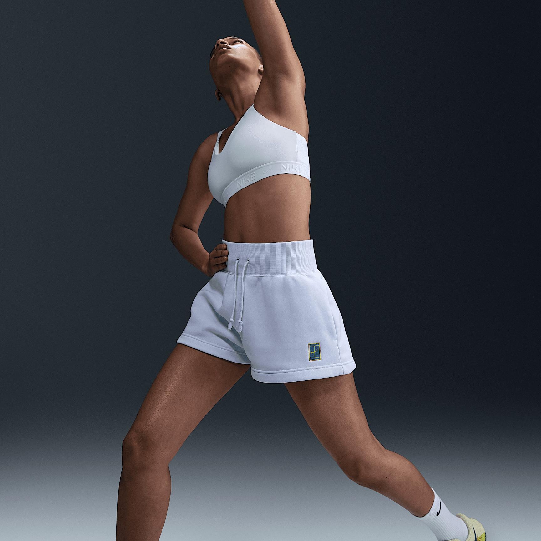 NikeCourt Phoenix Fleece Women's High-Waisted Loose Shorts Product Image