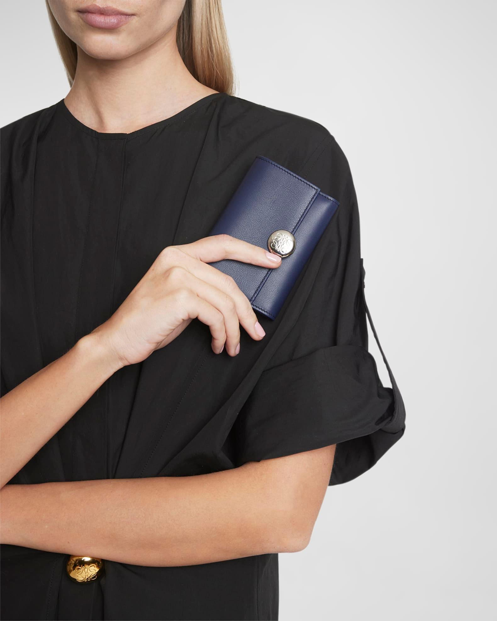 Small Pebble Leather Trifold Wallet Product Image