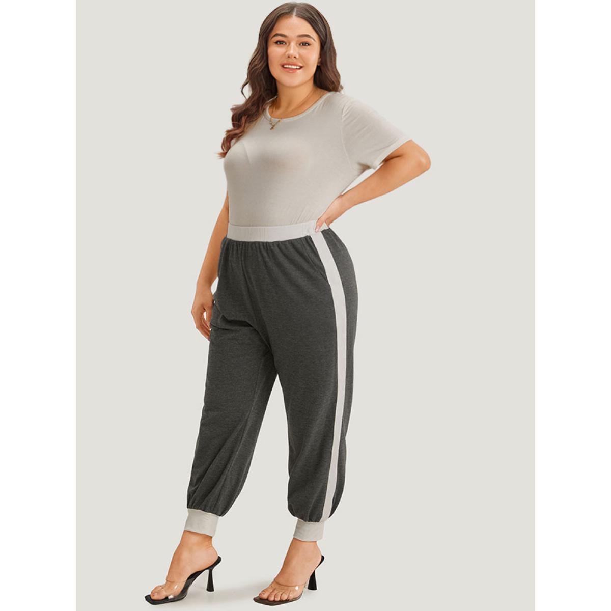 Two Tone Patchwork Pocket Elastic Waist Sweatpants Gray Plus Size Women Elegant Dailywear Contrast 12/L Bloomchic Product Image