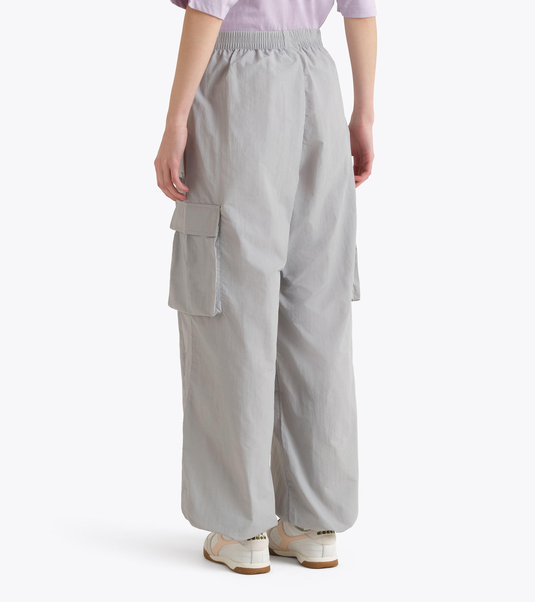 L. TRACK PANTS LOGO Product Image