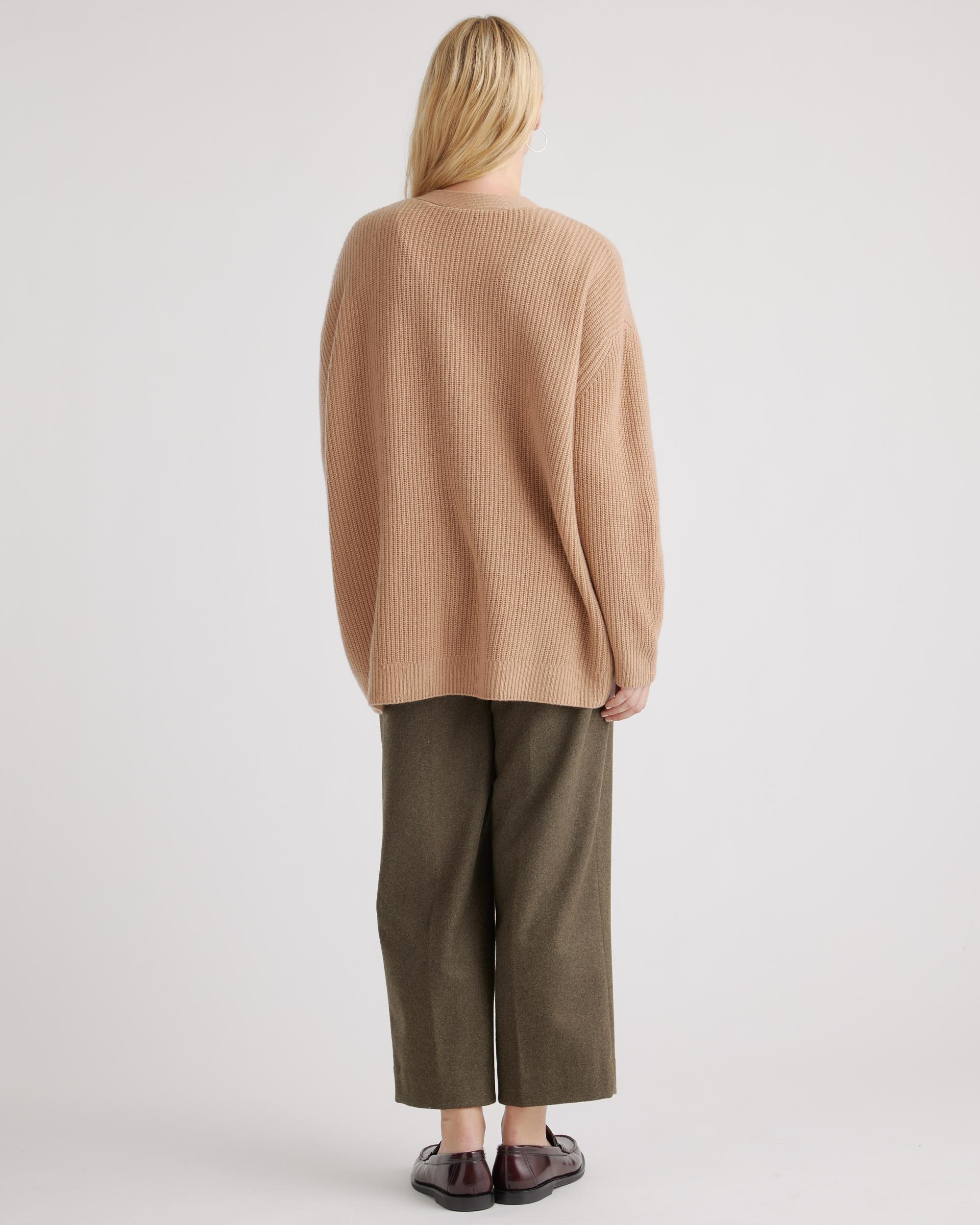 Quince | Women's Mongolian Spring Cashmere OverSized Boyfriend Cardigan Sweater Size XS Product Image