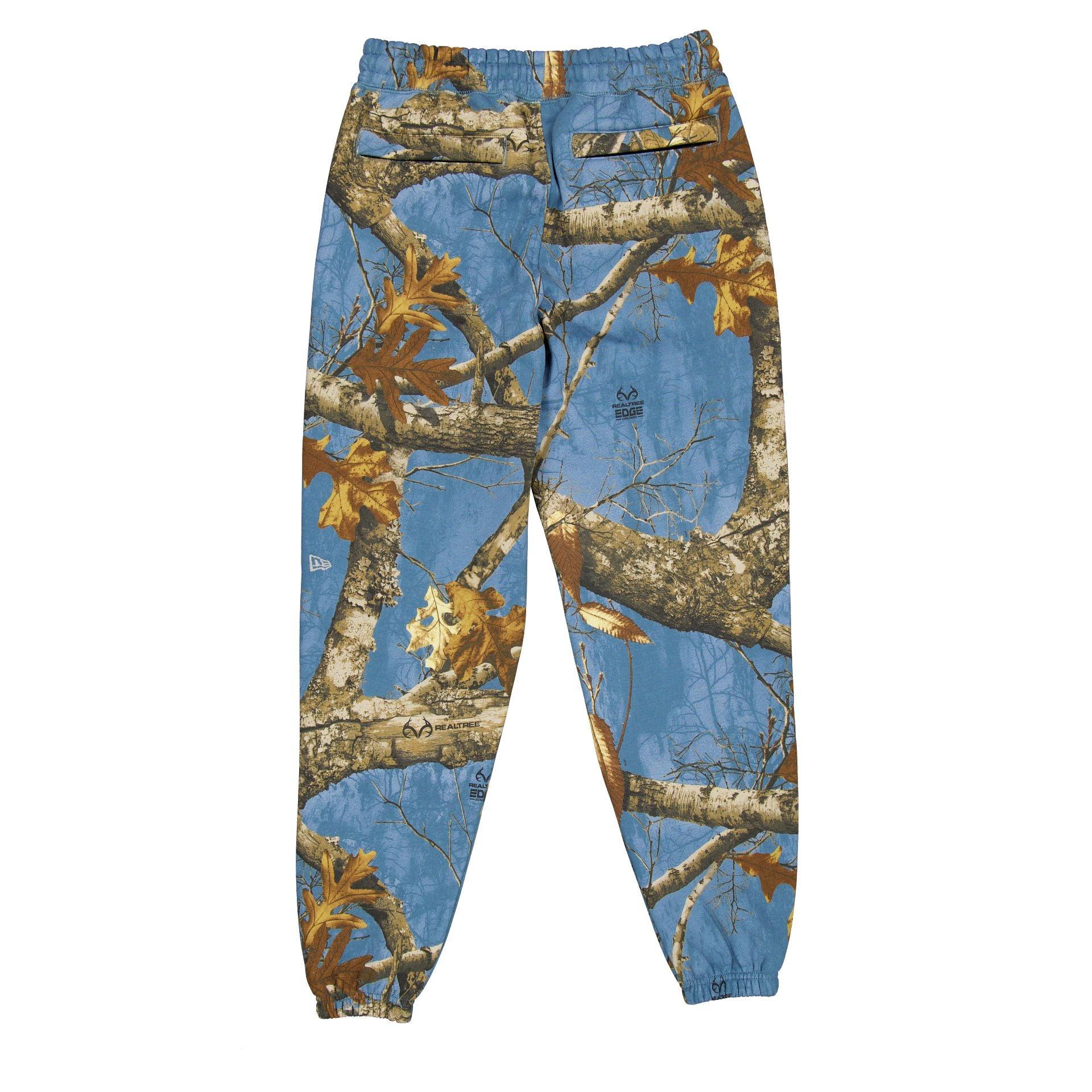 Atlanta Braves Realtree Sweatpants Male Product Image