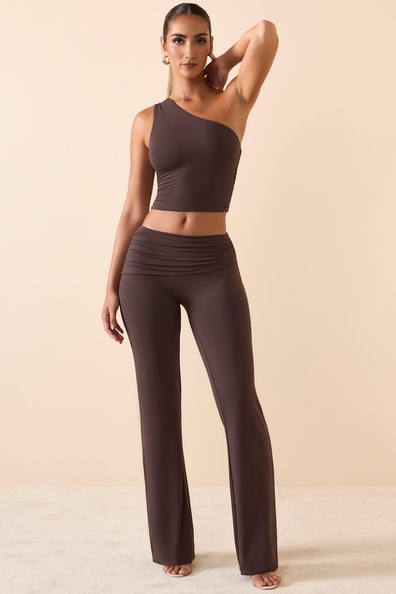 Mid-Rise Straight-Leg Trousers in Chocolate Brown Product Image