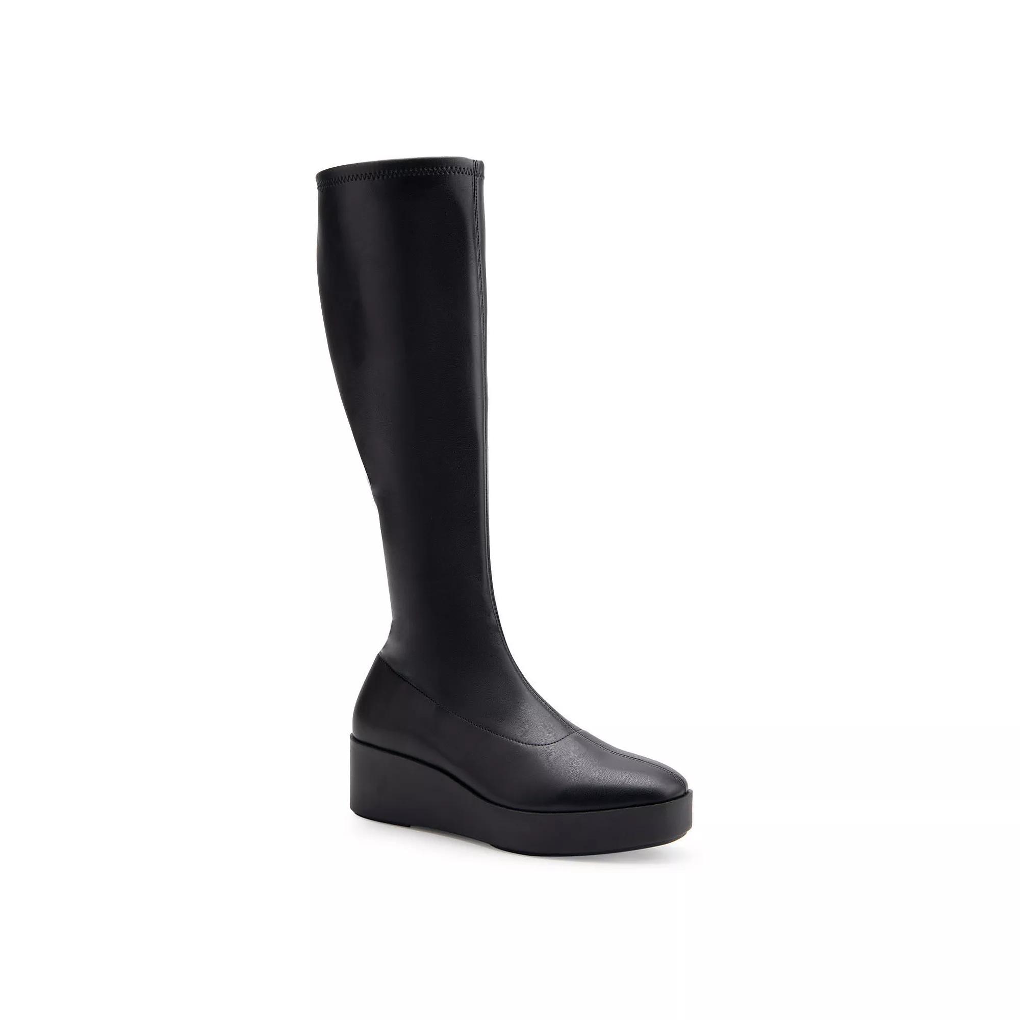 Journee Zemmie Women's Quilted Round Toe Knee-High Boots Product Image