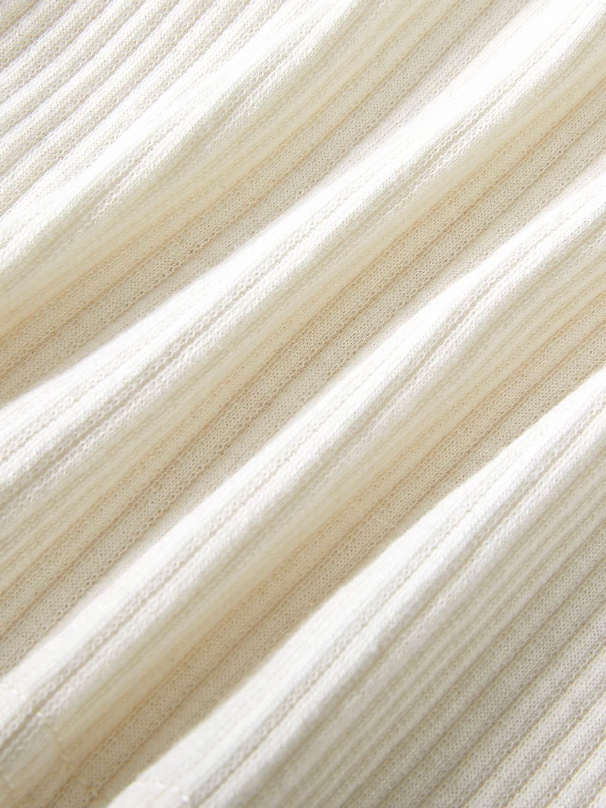 Y2K Long Sleeve Ribbed Knit Crop Top Product Image