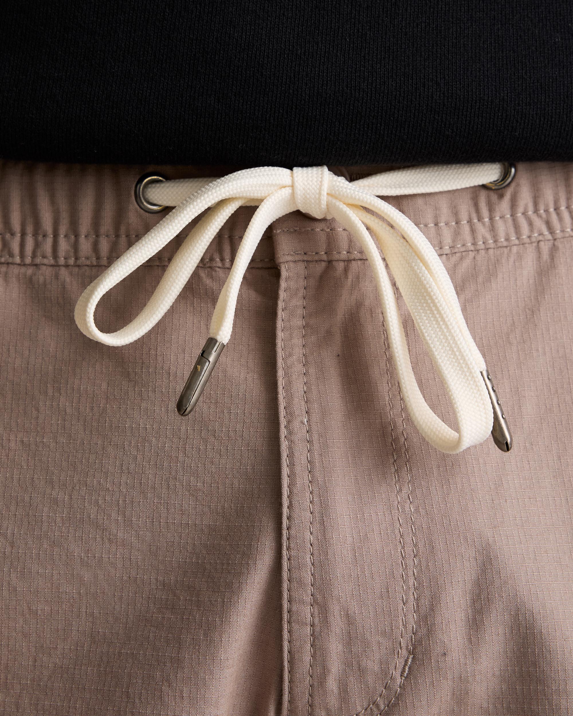 Quince | Men's Organic Stretch 10" Ripstop Shorts Cotton Product Image