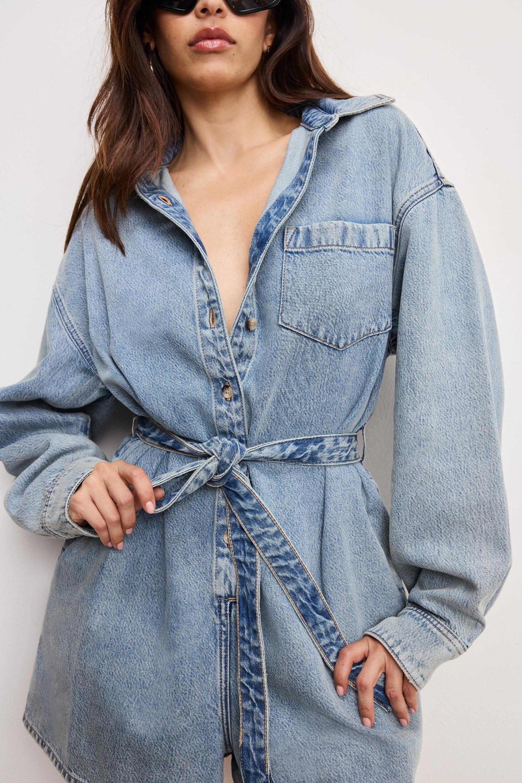 WEIGHTLESS DENIM ROMPER | INDIGO793 Product Image