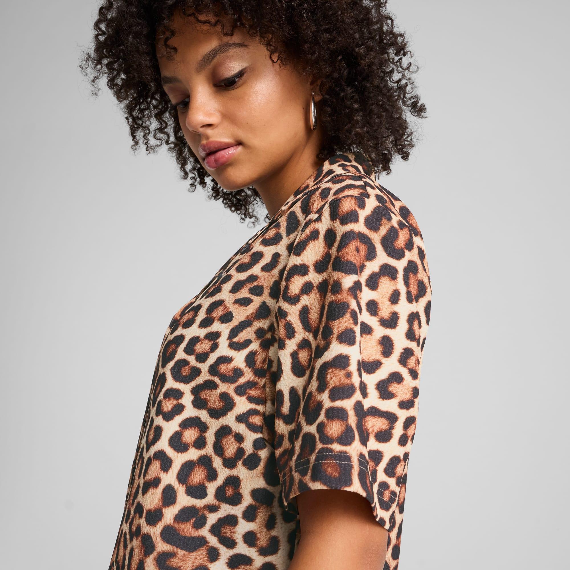 LEO LUXE Women's Relaxed All-Over Print Woven Shirt Product Image