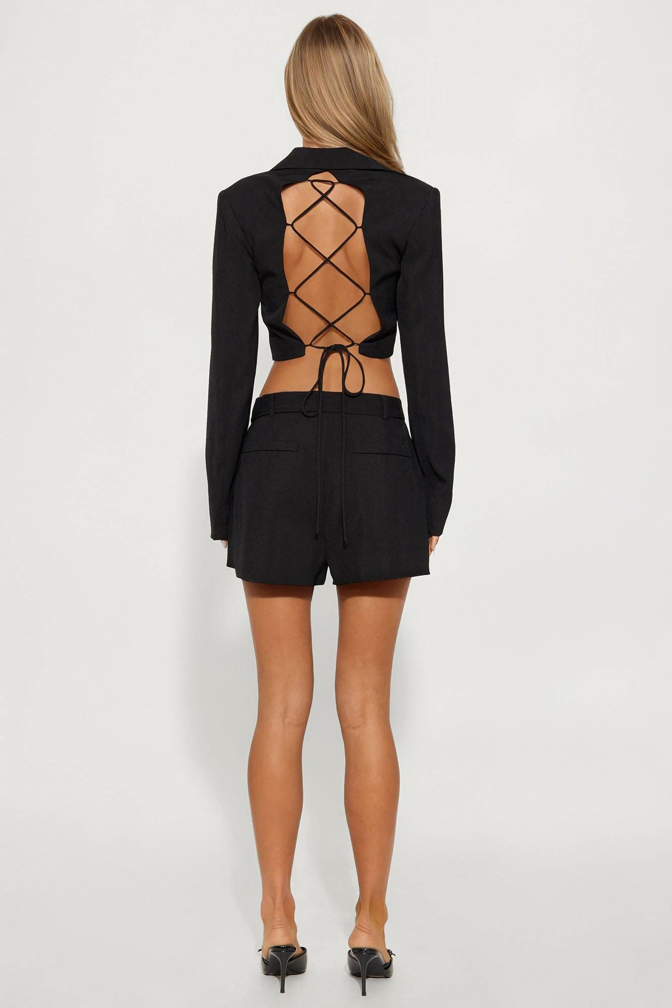 Pretty Business Cropped Blazer - Black Female Product Image