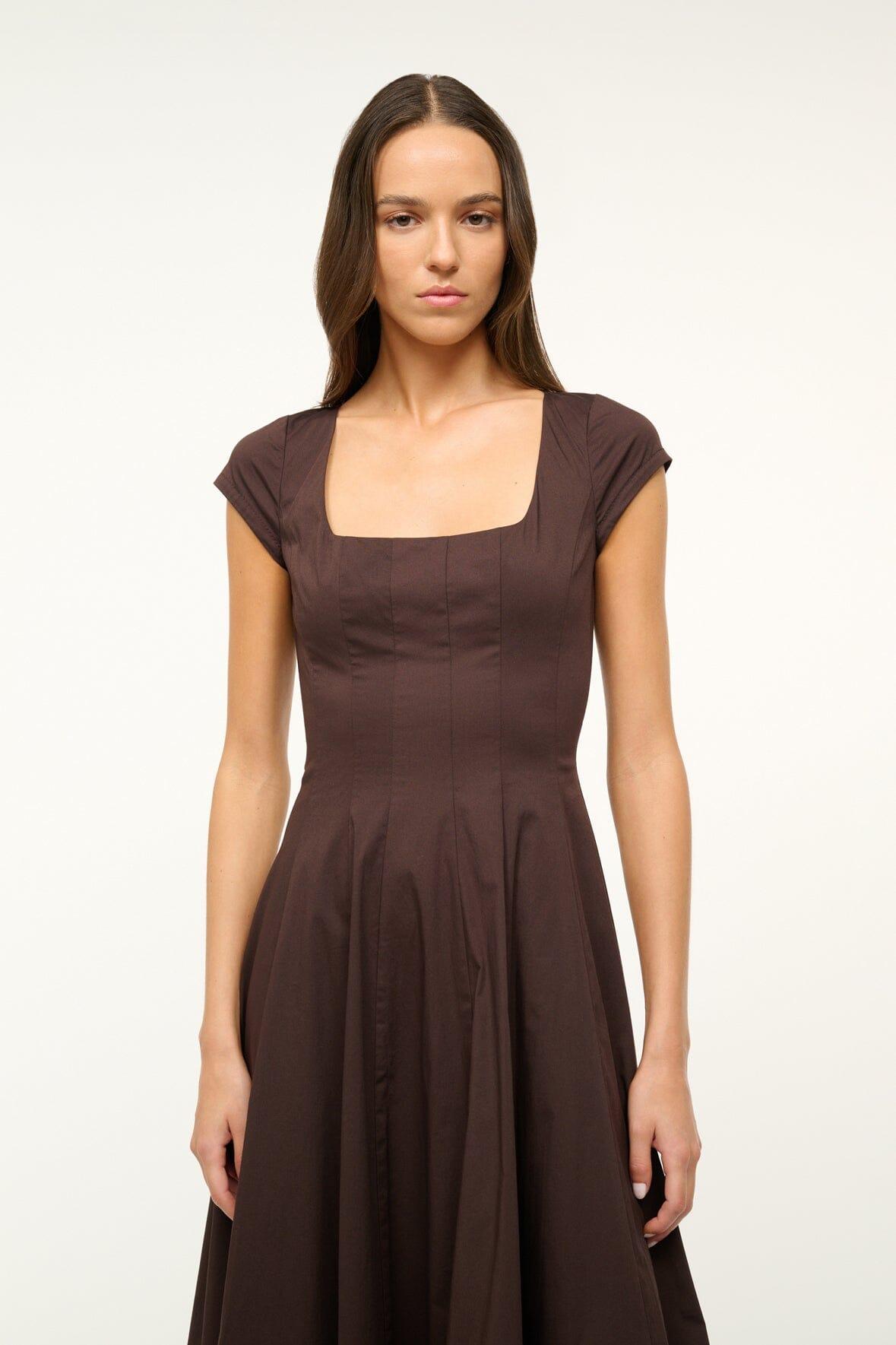 SHORT SLEEVE WELLS DRESS | EARTH Product Image