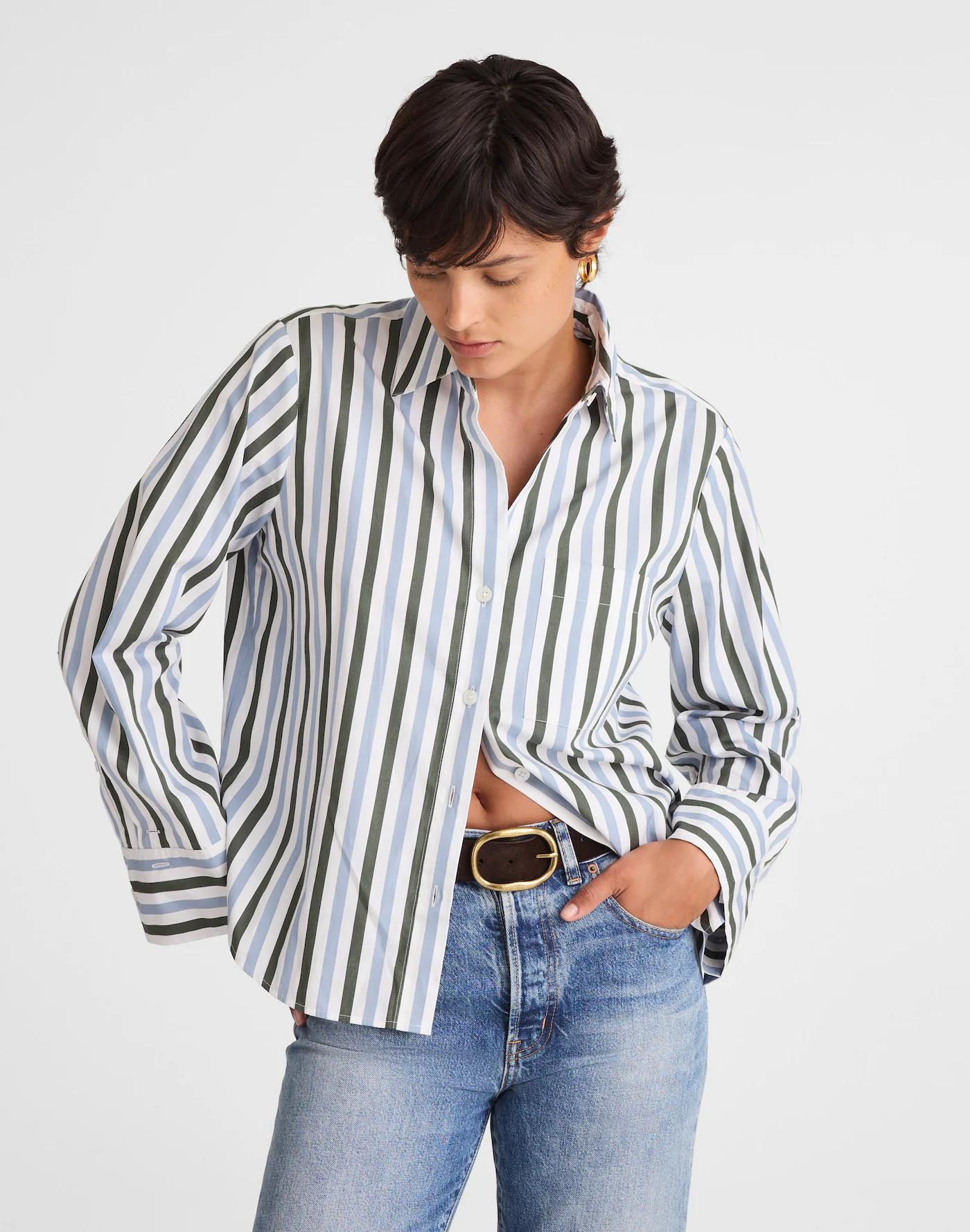 Poplin Easy Y-Neck Button-Up Shirt Product Image
