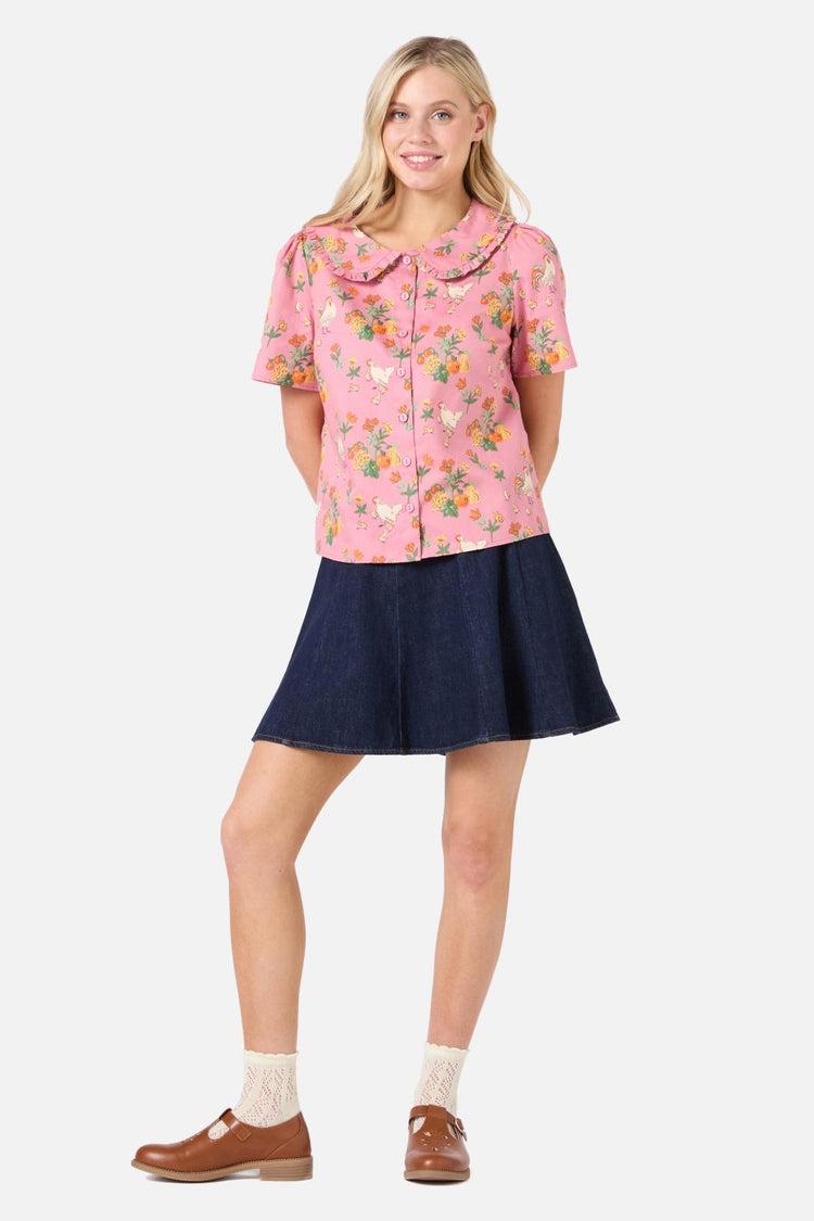 Chickens Short Sleeve Blouse Product Image