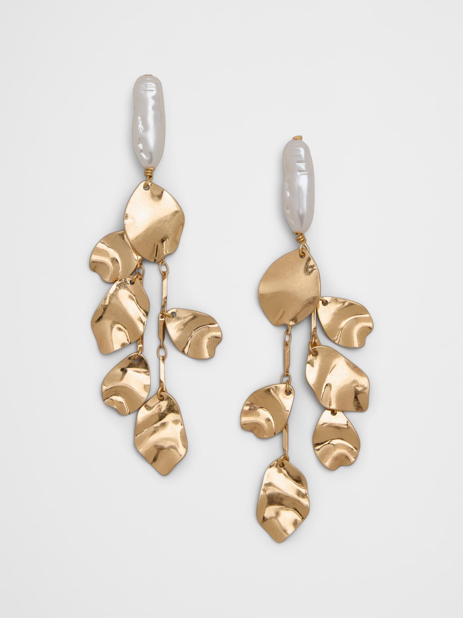 Pearl Metal Earrings Product Image