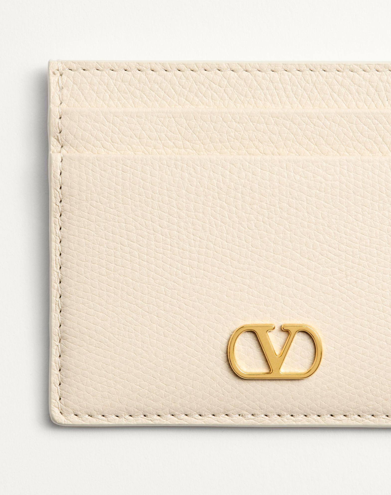 Vlogo Signature Grainy Calfskin Card Holder Product Image
