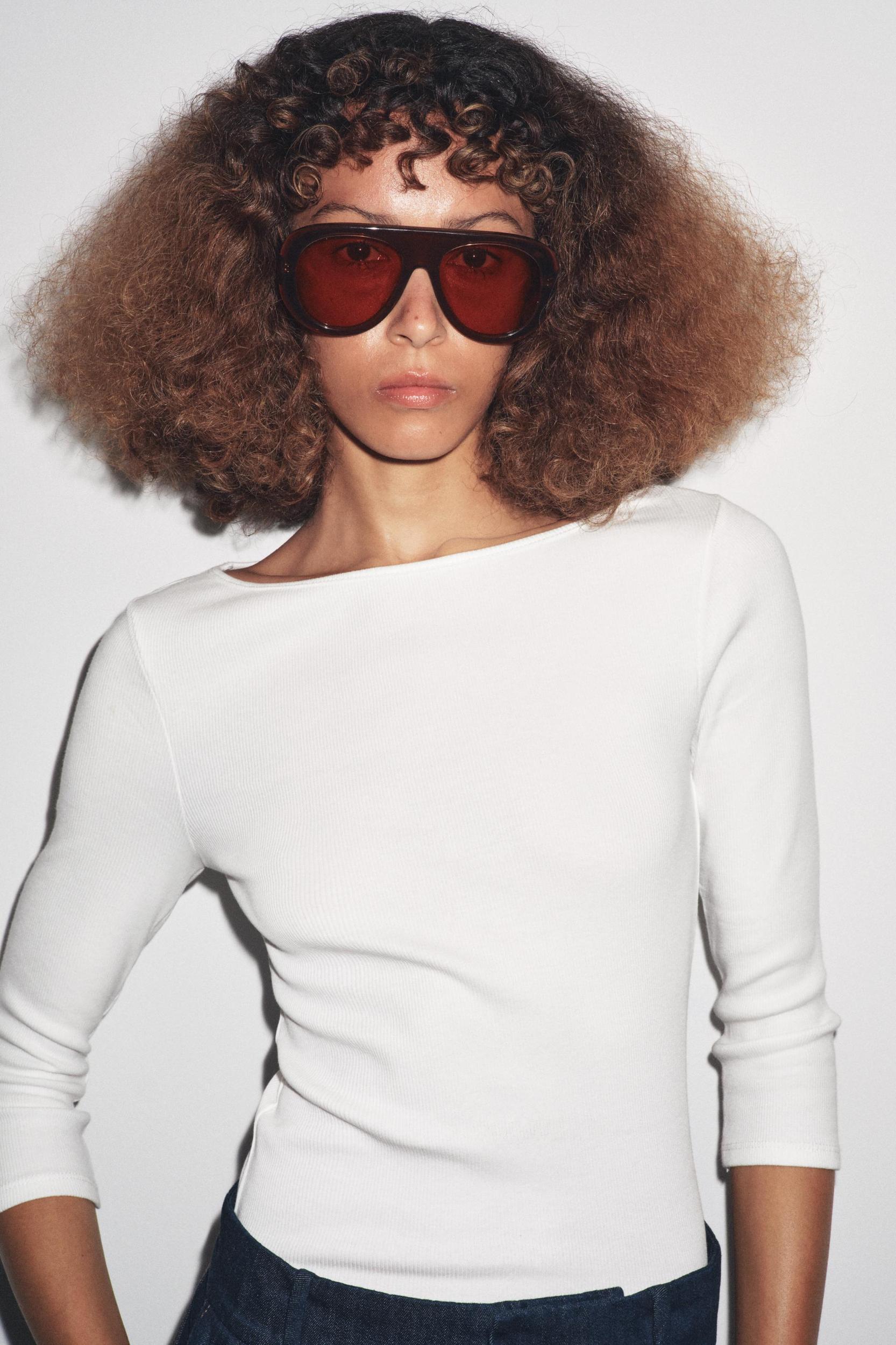 COTTON BOAT NECK T-SHIRT Product Image