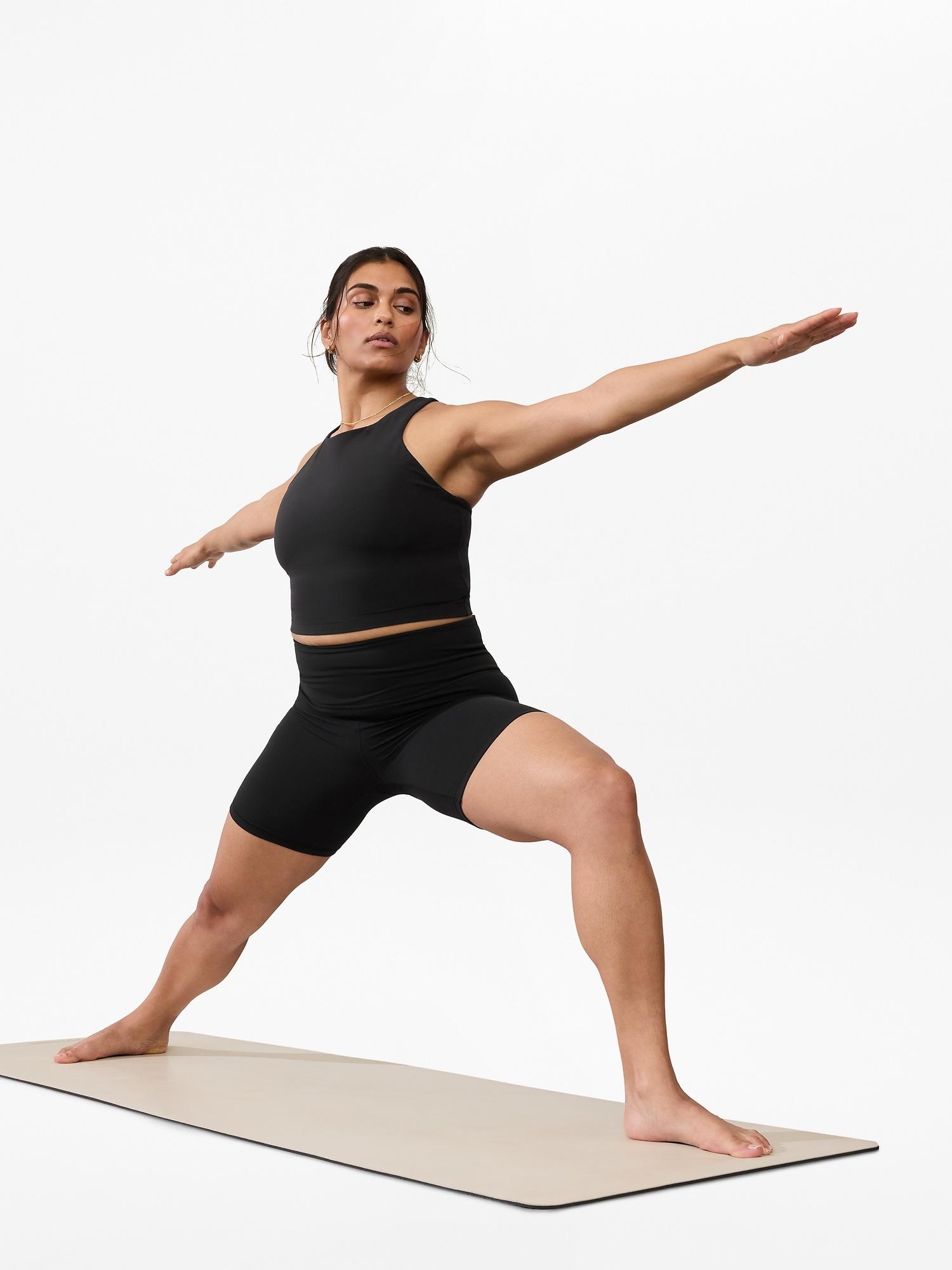 Purpose Crop Sports Bra D-DD Product Image