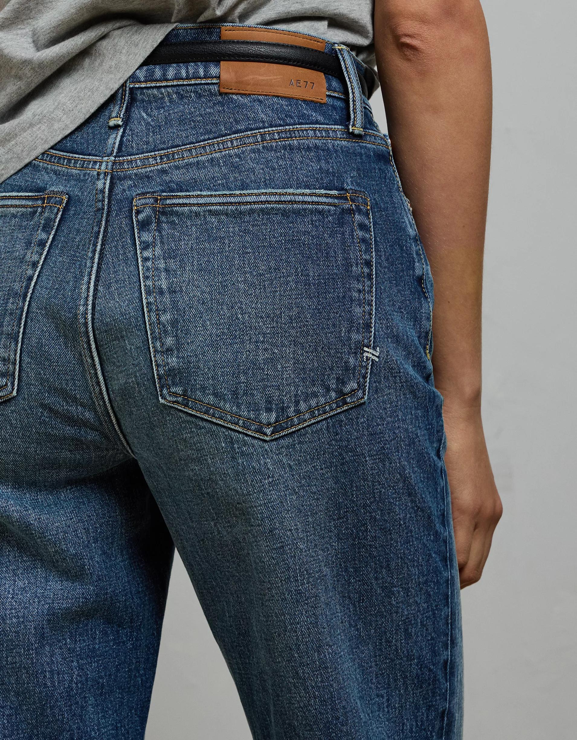 AE77 Premium Bootcut Crop Jean Product Image