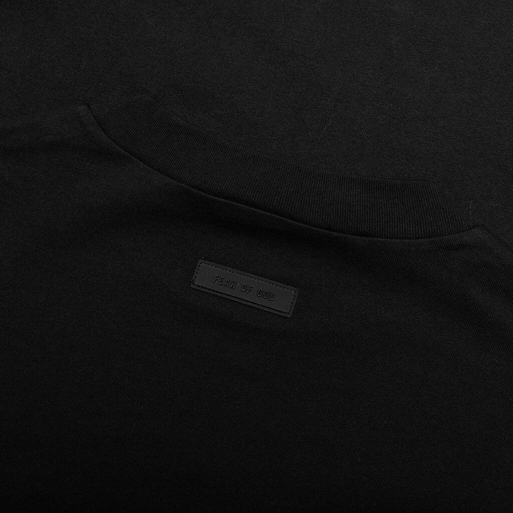 Essentials L/S Tee - Jet Black Male Product Image