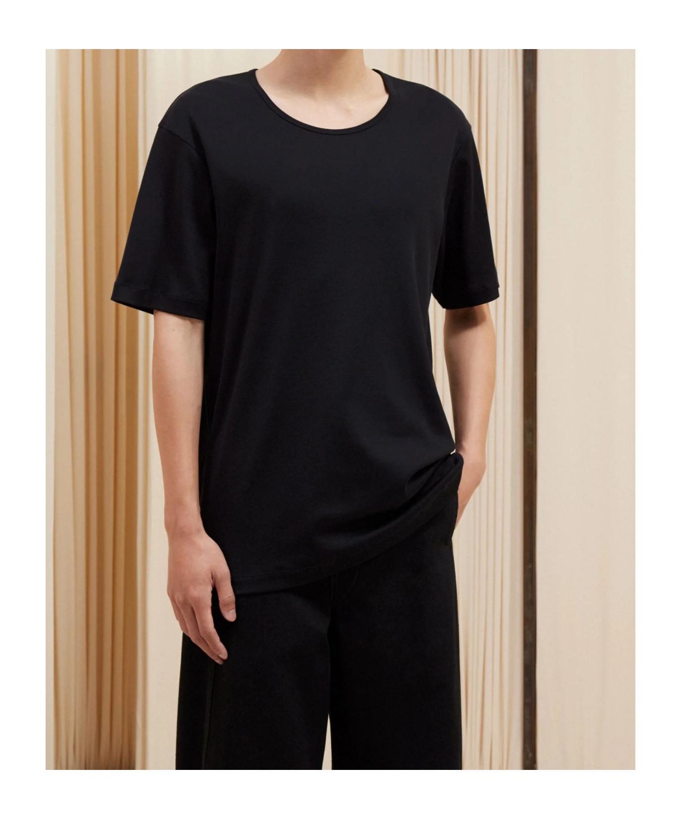 lightweight-jersey T-shirt Product Image