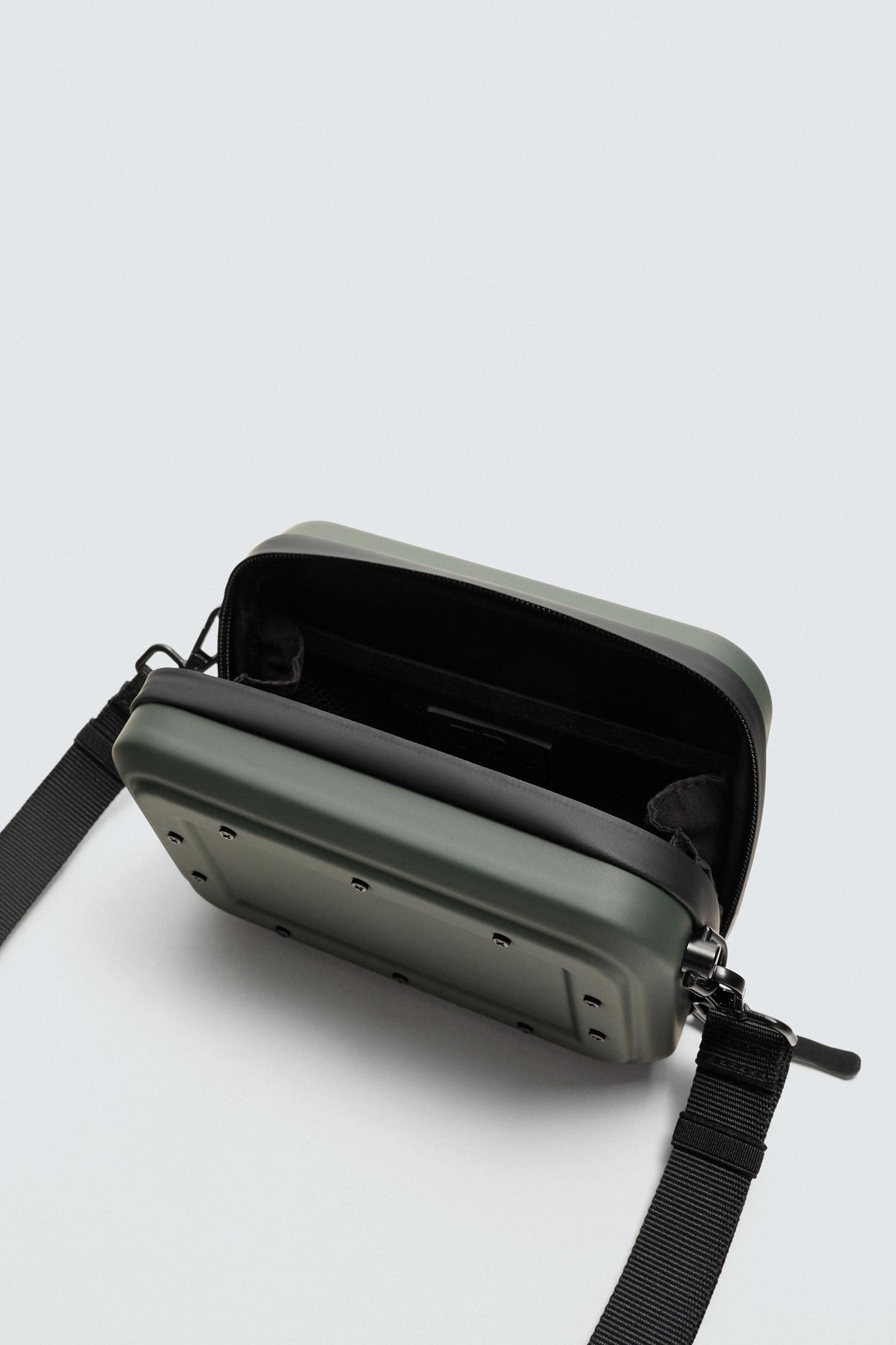 BOX CROSSBODY BAG Product Image