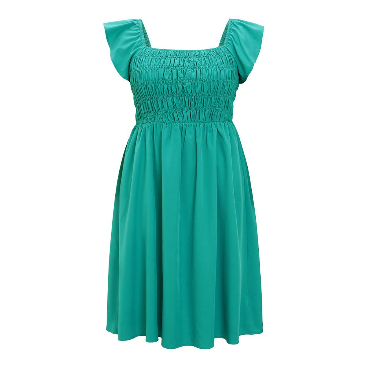 Plus Size Plain Shirred Square Neck Pocket Cap Sleeve Dress Emerald Women Elegant Pocket Square Neck Cap Sleeve Curvy Midi Dress BloomChic 22-24/3X Product Image