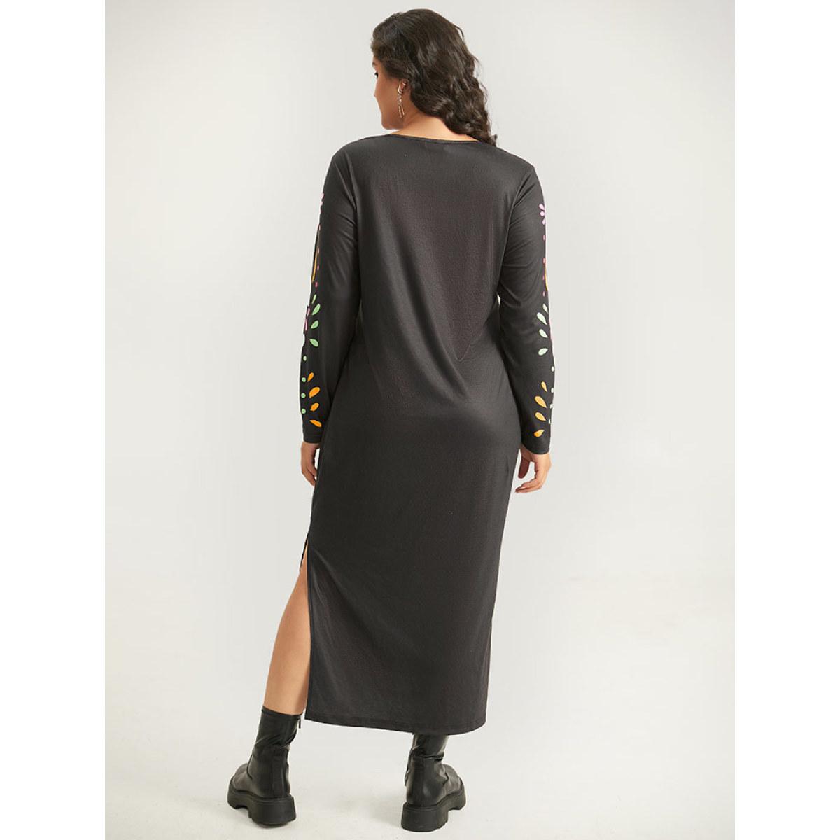 Plus Size Halloween Skull Print Round Neck Split Hem Dress Black Women Casual Printed Round Neck Long Sleeve Curvy Midi Dress BloomChic 14-16/1X Product Image