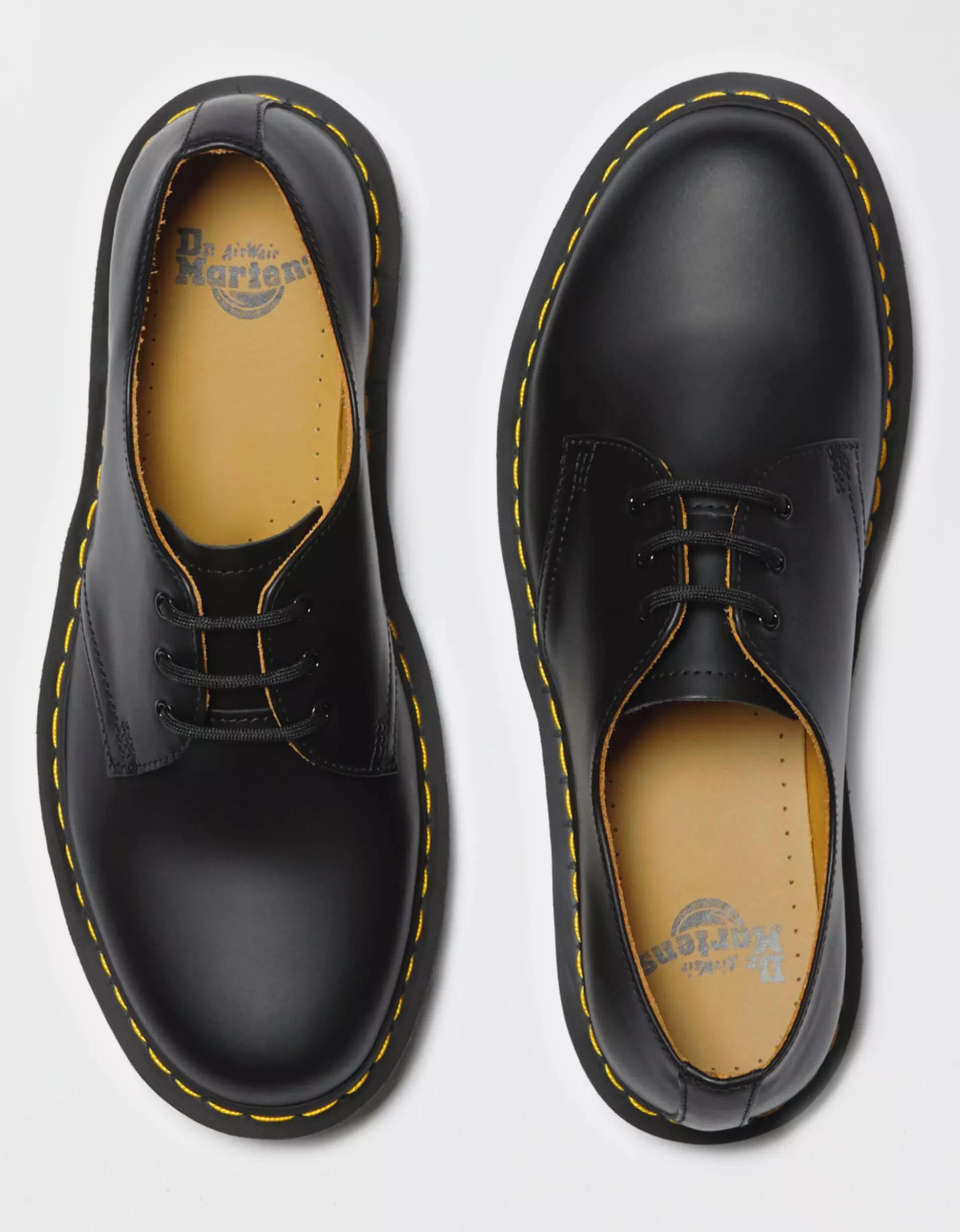 Dr. Martens Men's 1461 Leather Oxford Shoe Product Image