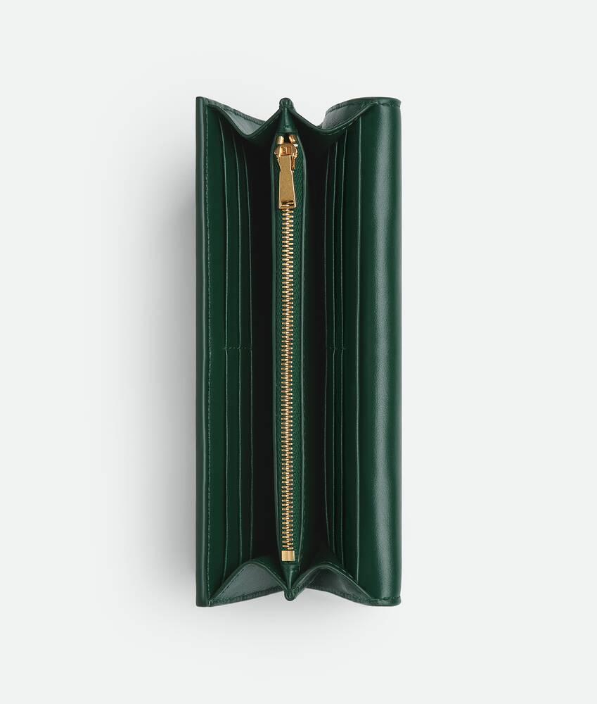 Women's Cassette Large Flap Wallet in Black Product Image