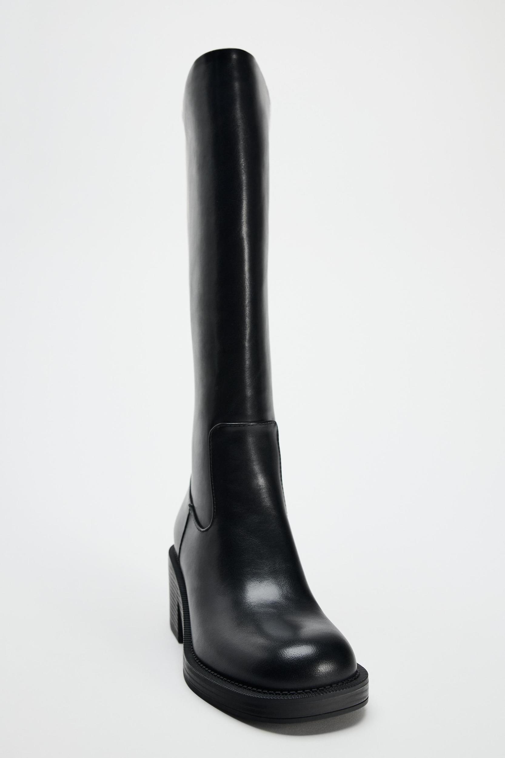 WIDE HEELED BOOTS Product Image