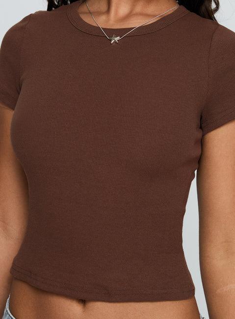 Baseline Scoop Rib Tee Chocolate Product Image