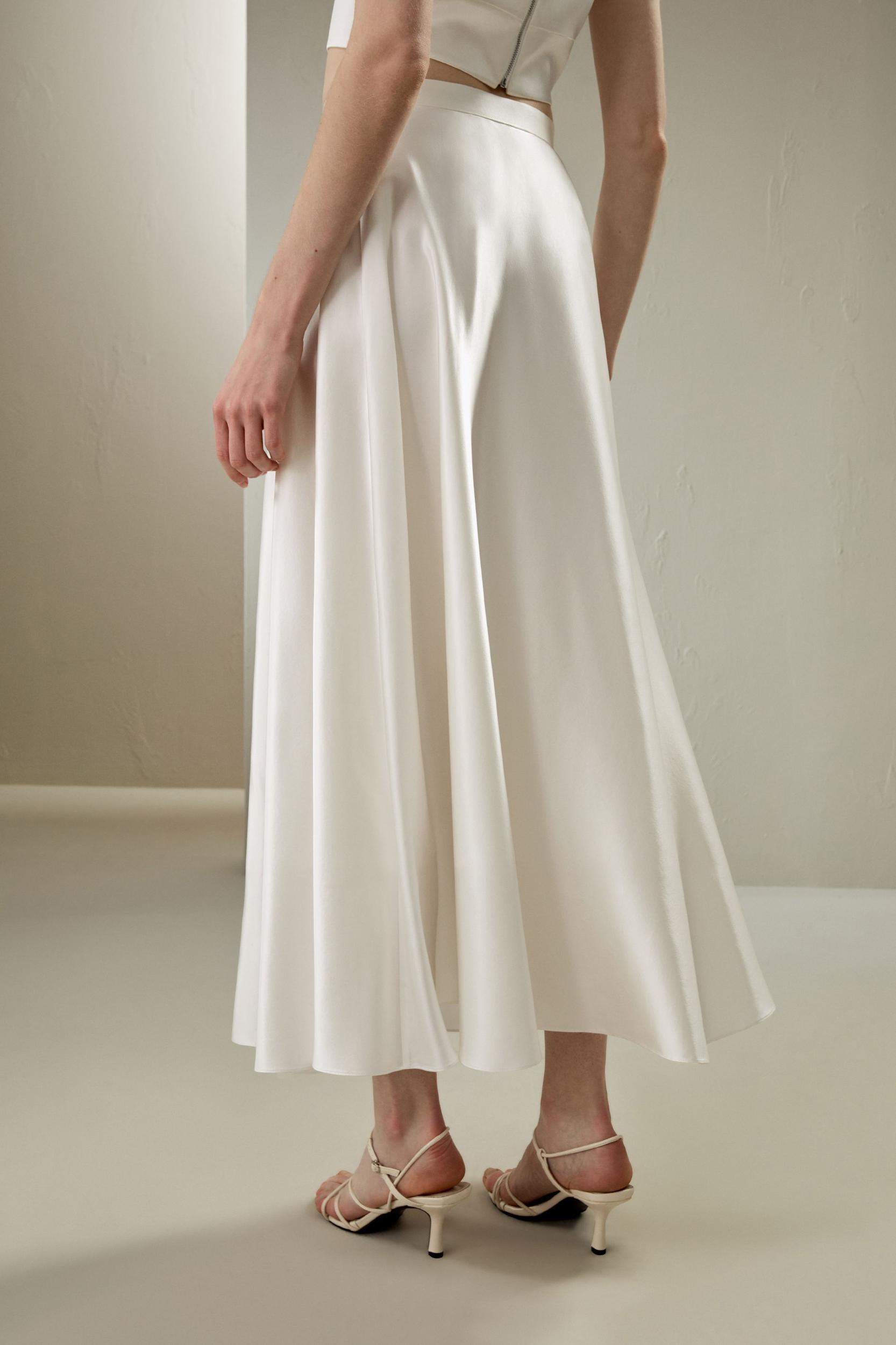 Amaranth Skirt Product Image