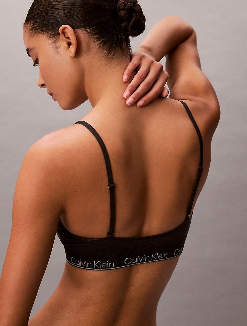 Naturals Modern Seamless Lightly Lined Triangle Bralette Product Image