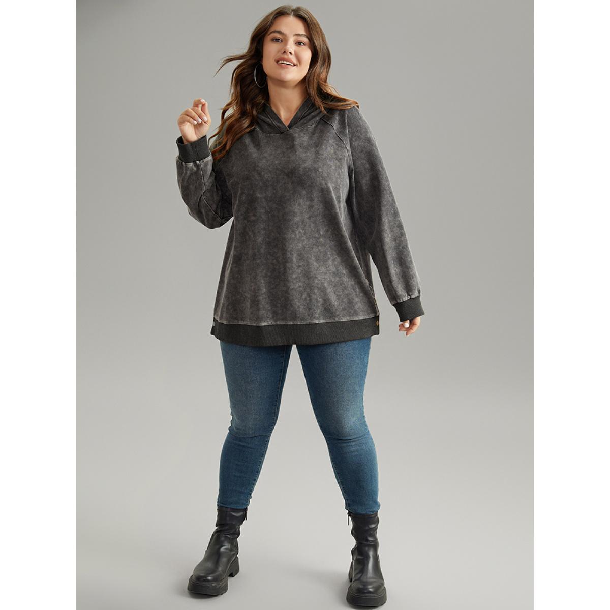 Plus Size Contrast Patchwork Hooded Raglan Sleeve Sweatshirt Women Black Casual Elastic cuffs Hooded Dailywear Sweatshirts BloomChic 18-20/2X Product Image