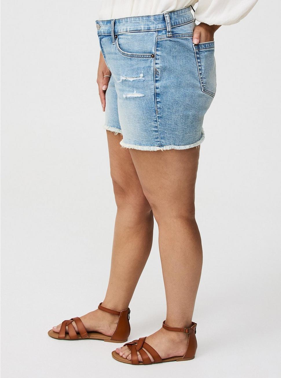 5'' Perfect Mid-Rise Short Product Image