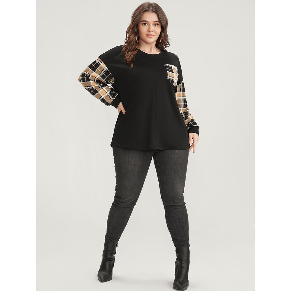 Plus Size Plaid Patchwork Pocket Round Neck Sweatshirt Women Black Casual Patchwork Round Neck Dailywear Sweatshirts BloomChic 10/M Product Image