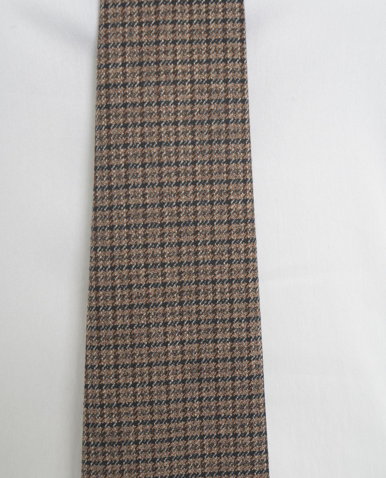 Blouse with tie Product Image